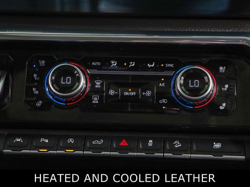 Used 2024 GMC Sierra 1500 Denali image 21