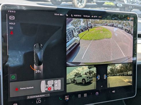 Used 2018 Tesla Model 3 Mid Range RWD image 21
