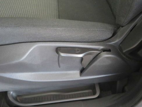 Used 2016 Ford Transit Connect XL image 16