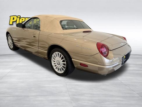 Used 2005 Ford Thunderbird RWD image 3