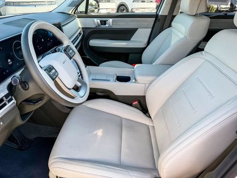 Certified 2025 Hyundai Santa Fe Calligraphy FWD image 20
