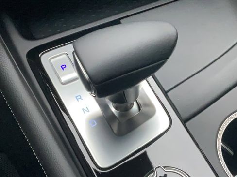 New 2026 Genesis G70 2.5T image 19