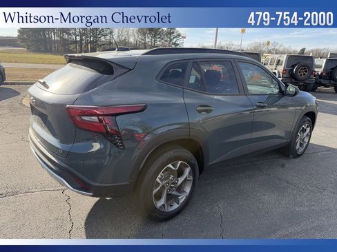 New 2026 Chevrolet Trax LT w/ Driver Confidence Package image 5