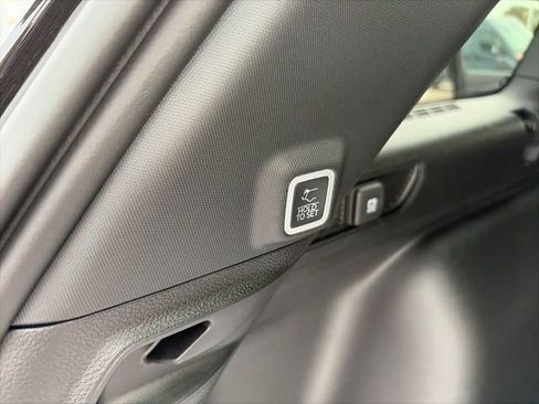 New 2025 Jeep Grand Cherokee Laredo image 26