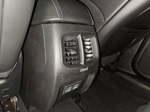 Used 2021 Jeep Cherokee Latitude Lux image 16