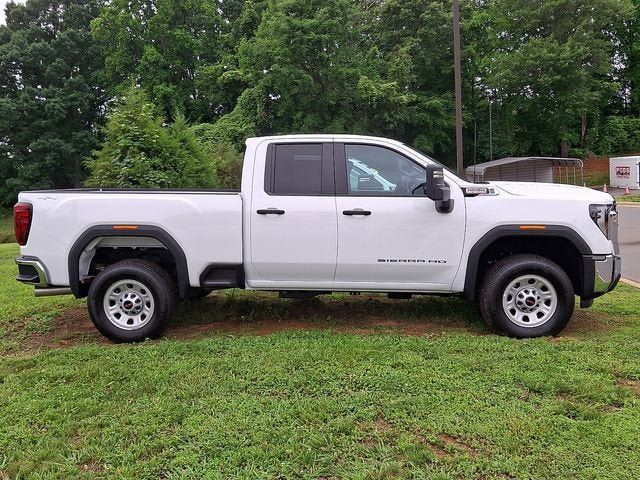 New 2026 GMC Sierra 2500 Pro w/ 1SA Pro Safety Plus Package AWD/4WD image 3
