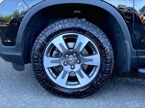 Used 2017 Honda Ridgeline RTL-E image 8