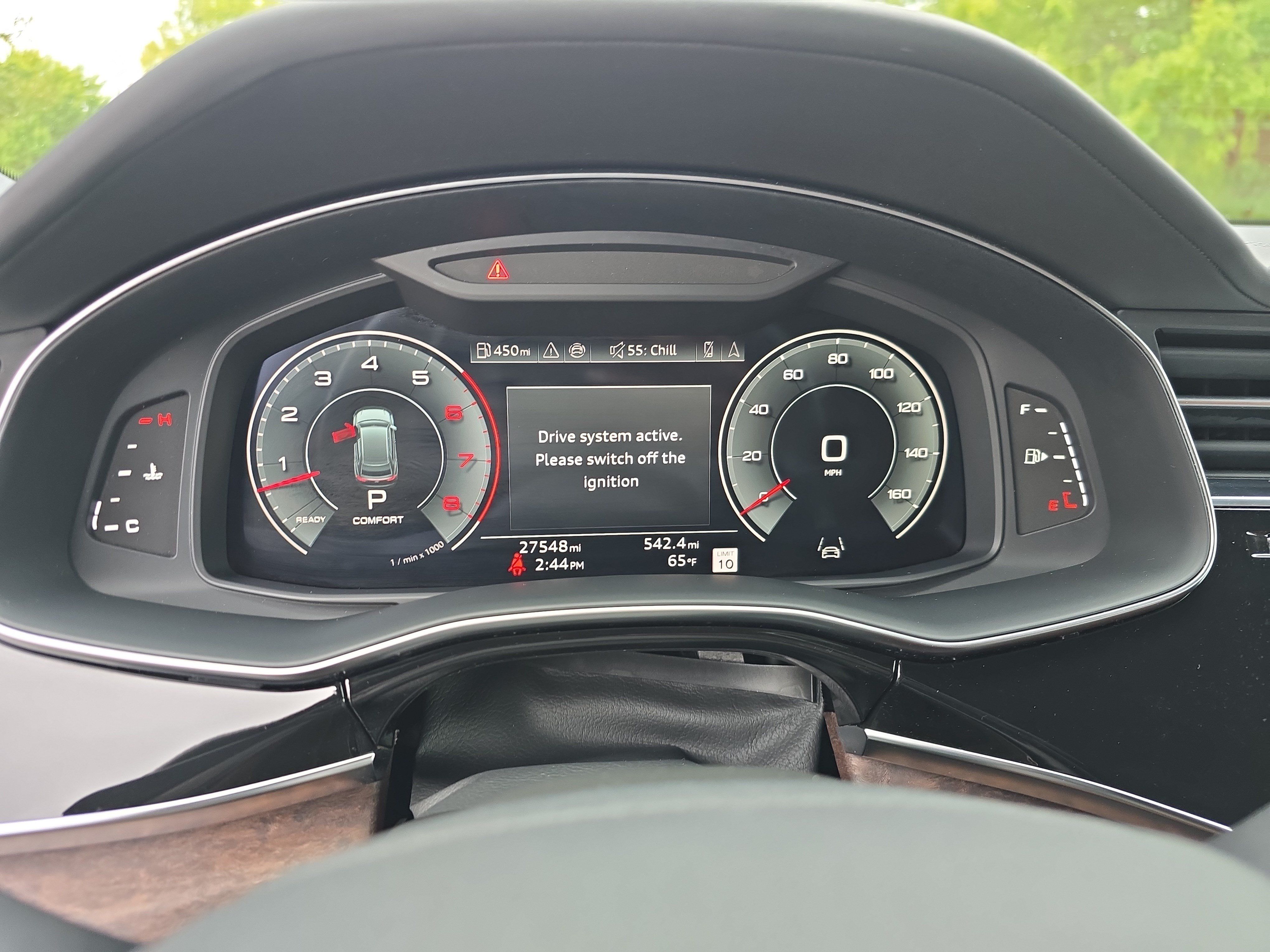 Used 2025 Audi Q8 Prestige AWD/4WD image 16