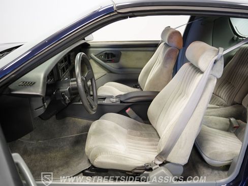 Used 1987 Pontiac Firebird Trans Am RWD image 39
