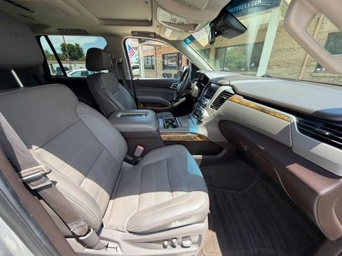 Used 2016 GMC Yukon Denali w/ Open Road Package AWD/4WD image 11