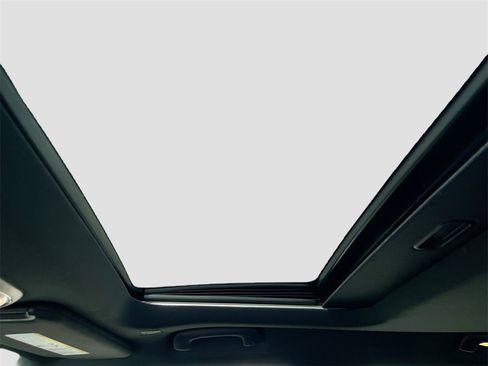 Used 2023 Dodge Charger Scat Pack w/ Plus Group image 21