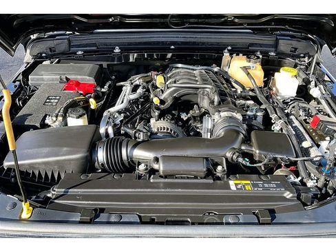 Used 2020 Jeep Gladiator Rubicon image 10