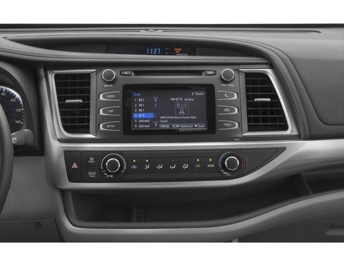 Used 2019 Toyota Highlander LE image 58