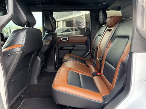 Used 2024 Ford Bronco Outer Banks image 33
