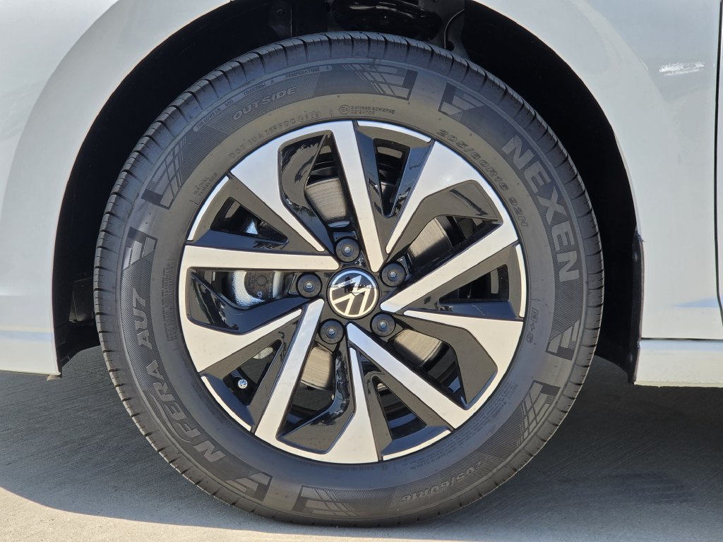 New 2027 Volkswagen Jetta S FWD image 8