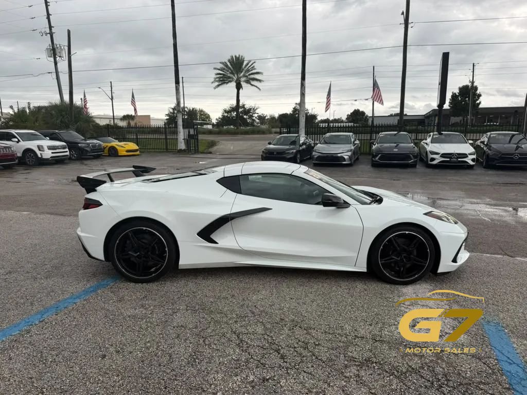 Used 2023 Chevrolet Corvette Stingray Coupe w/ 1LT RWD image 4