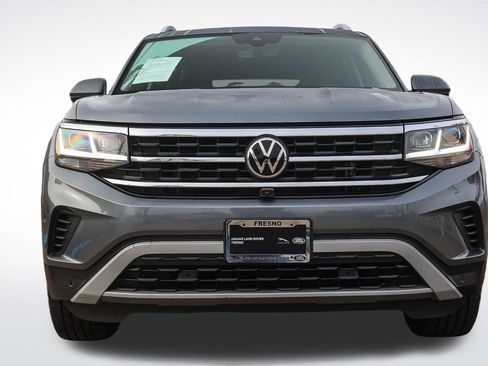 Used 2021 Volkswagen Atlas SEL Premium image 2