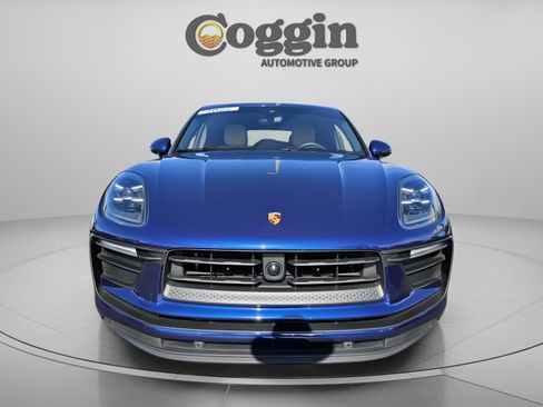 Used 2022 Porsche Macan image 8