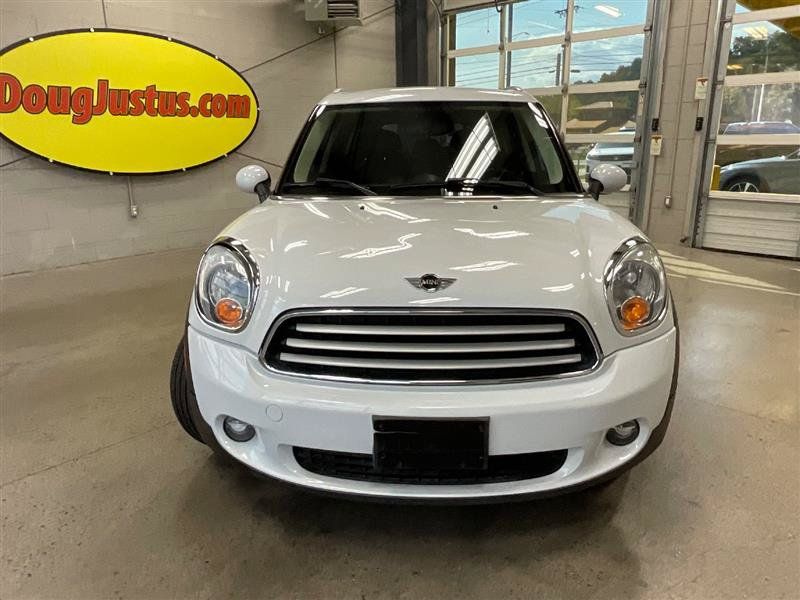 Used 2014 MINI Cooper Countryman w/ Cold Weather Package FWD image 8