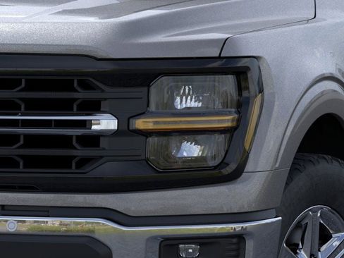 New 2025 Ford F150 XLT w/ Equipment Group 302A MID AWD/4WD image 18