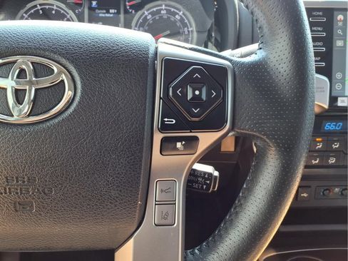 Used 2022 Toyota 4Runner Limited AWD/4WD image 14