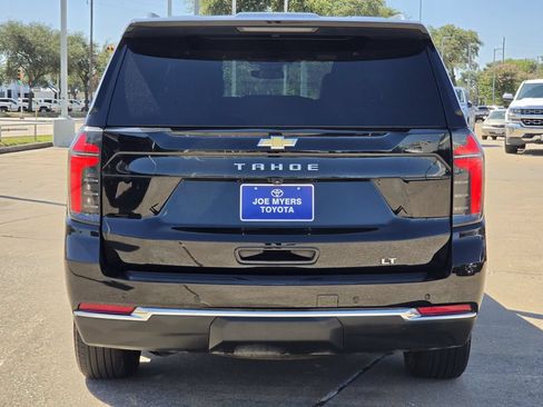 Used 2025 Chevrolet Tahoe LT RWD image 8