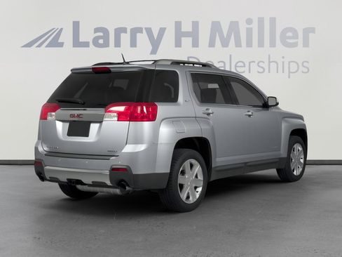 Used 2015 GMC Terrain SLT image 5