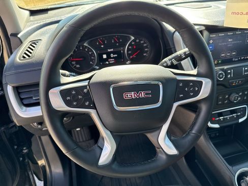 Certified 2024 GMC Terrain SLT w/ Infotainment Package II image 42