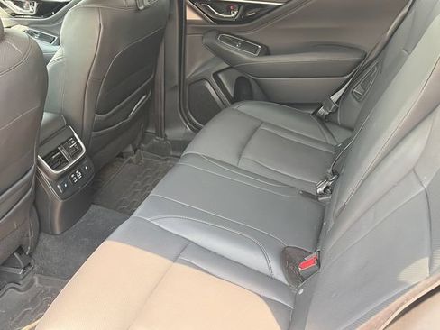 Used 2023 Subaru Outback Limited AWD/4WD image 10