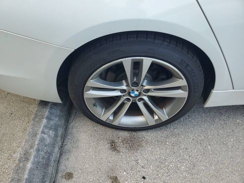 Used 2013 BMW 328i xDrive Sedan AWD/4WD image 10
