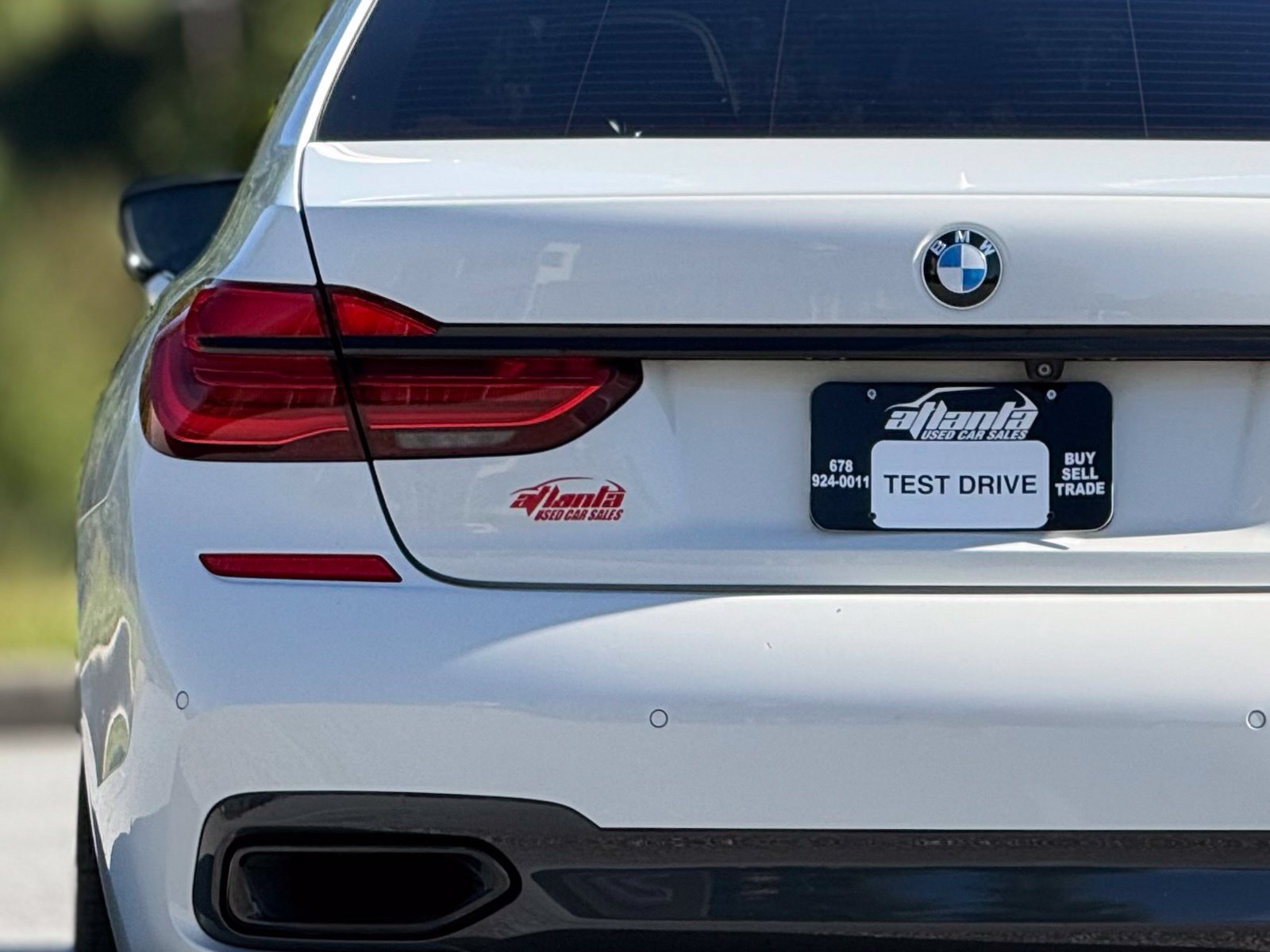 Used 2018 BMW 750i RWD image 16