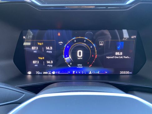 Used 2024 Chevrolet Colorado Z71 w/ Z71 Convenience Package 2 image 21