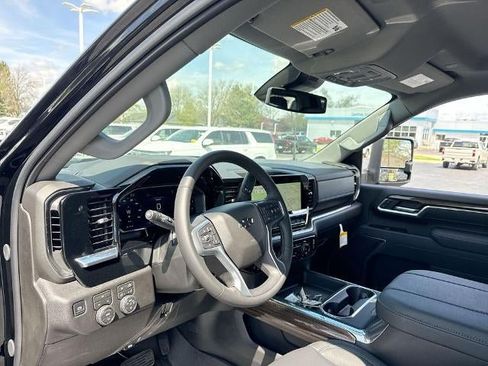 New 2026 Chevrolet Silverado 2500 LT w/ Trail Boss Package AWD/4WD image 10