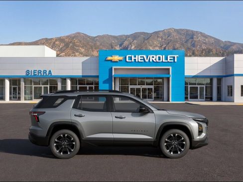 New 2026 Chevrolet Equinox RS FWD image 4