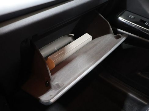 Used 2023 MAZDA CX-9 Touring image 38