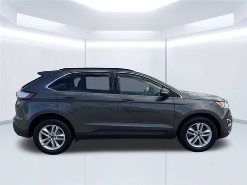 Used 2015 Ford Edge SEL w/ Equipment Group 201A AWD/4WD image 2