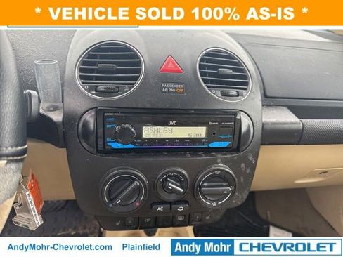 Used 2008 Volkswagen Beetle SE image 16