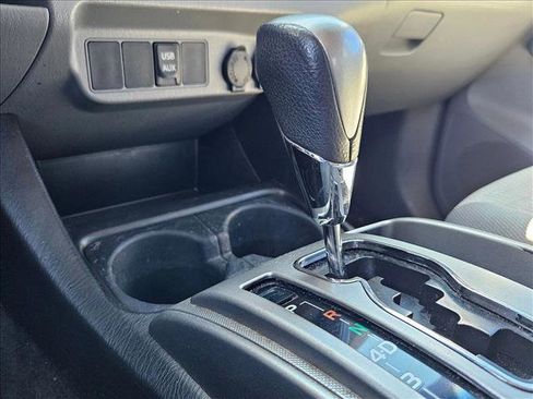 Used 2014 Toyota Tacoma PreRunner w/ SR5 Package image 10