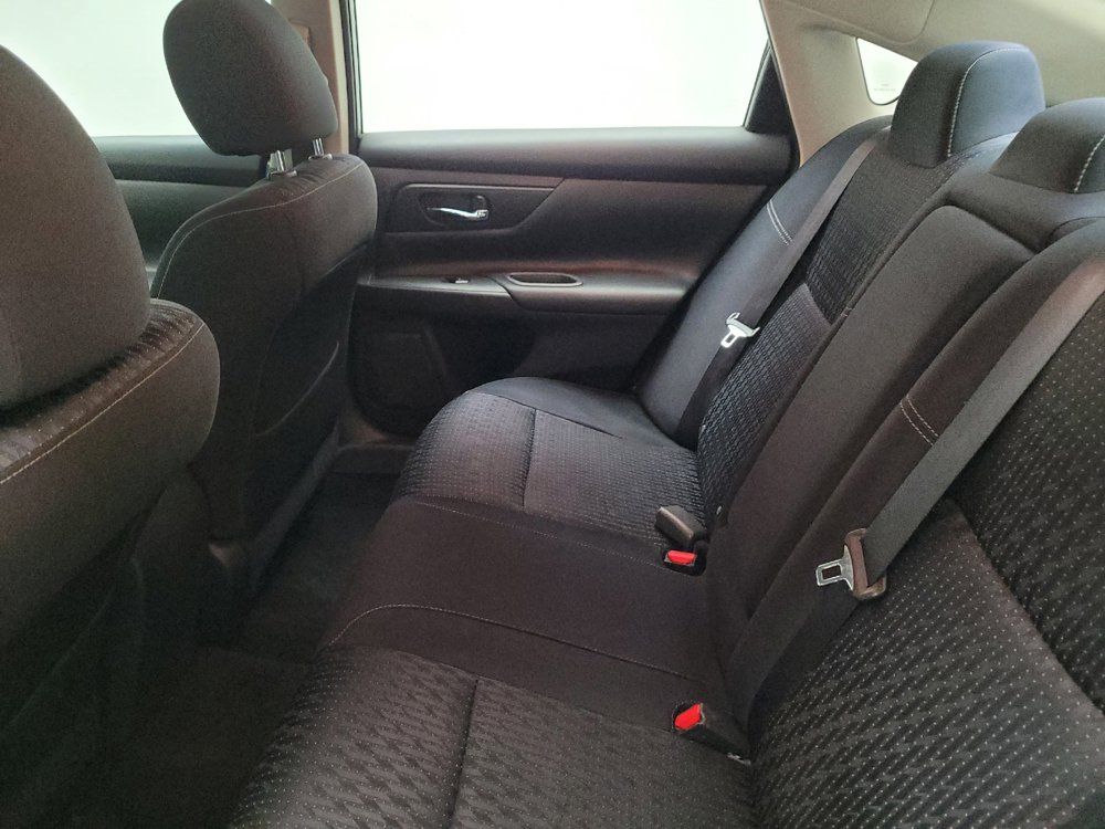 Used 2016 Nissan Altima 2.5 S w/ Power Driver Seat Package FWD image 18