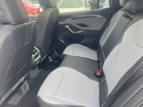 New 2026 Volkswagen Tiguan SE R-Line AWD/4WD image 9