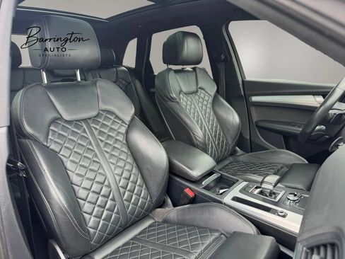 Used 2018 Audi SQ5 Premium Plus w/ S Sport Package AWD/4WD image 16
