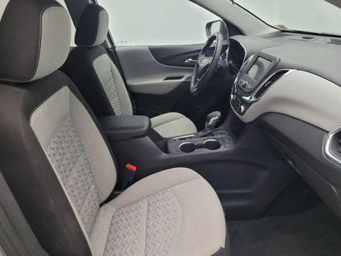 Used 2024 Chevrolet Equinox LT image 21