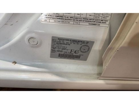 Used 2024 Nissan Versa SR image 21