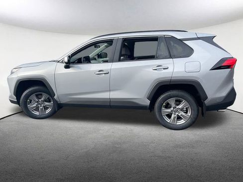 New 2025 Toyota RAV4 XLE image 7