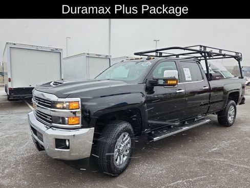 Used 2019 Chevrolet Silverado 2500 LTZ w/ Duramax Plus Package image 3