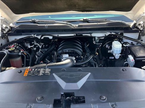 Used 2018 Chevrolet Silverado 1500 LT w/ All Star Edition AWD/4WD image 28