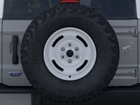 New 2026 Ford Bronco Heritage Edition AWD/4WD image 24