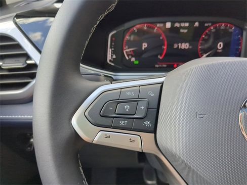 New 2025 Volkswagen Taos SEL image 26
