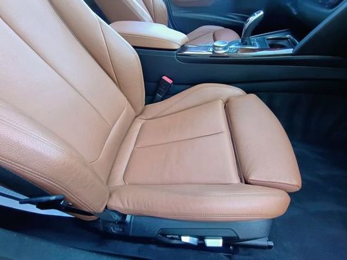 Used 2017 BMW 330i xDrive Wagon image 49