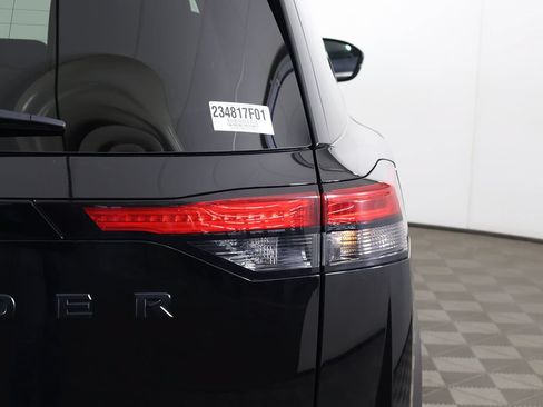 Used 2024 Nissan Pathfinder SV w/ Black Appearance Package AWD/4WD image 16